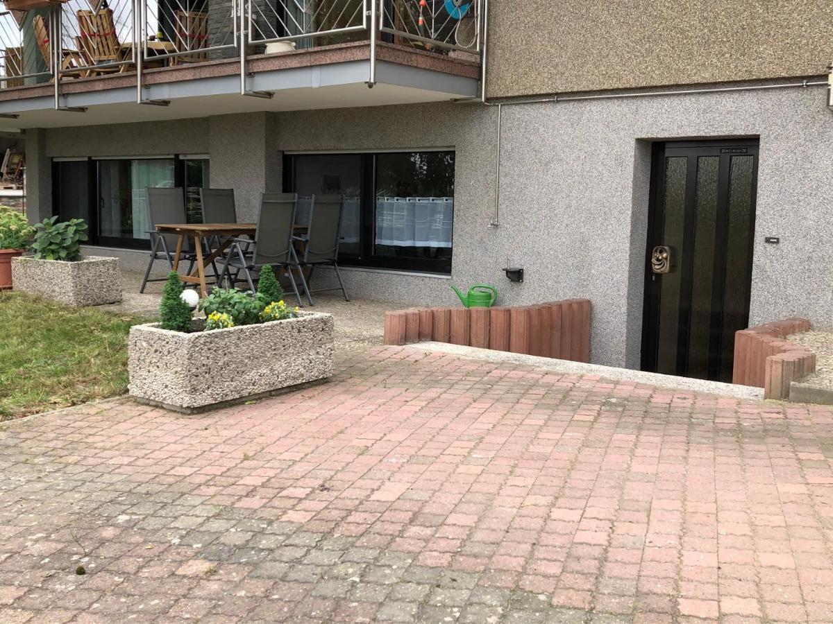 Ferienwohnung Neuborner-Hof Andernach Esterno foto